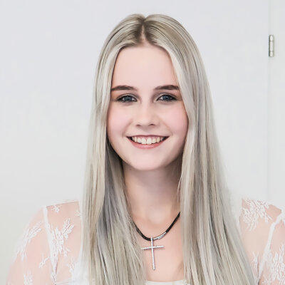 sophia_pewal